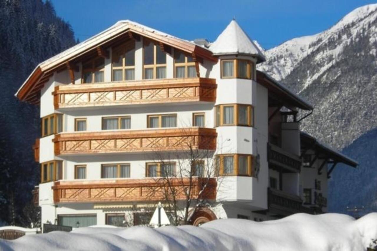 Hotel Troschana Flirsch Exterior foto